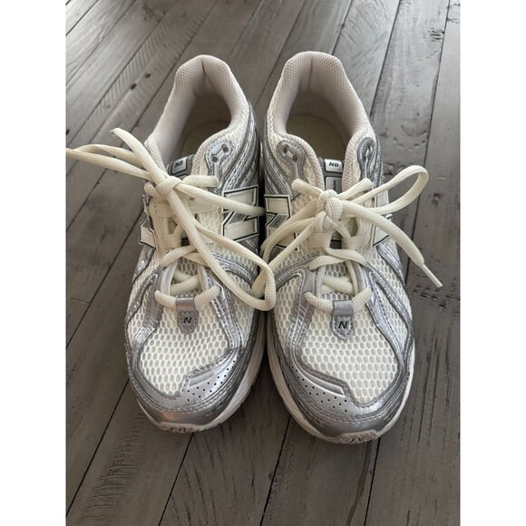 New Balance 1906R Mens 8.5 - Picture 2 of 7